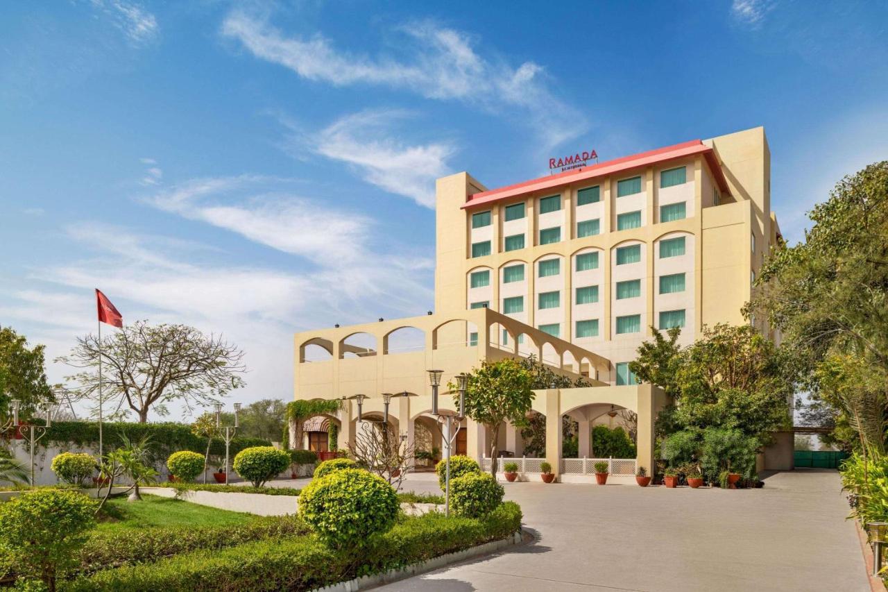 Ramada By Wyndham Jaipur Jaisinghpura Hotel Ngoại thất bức ảnh