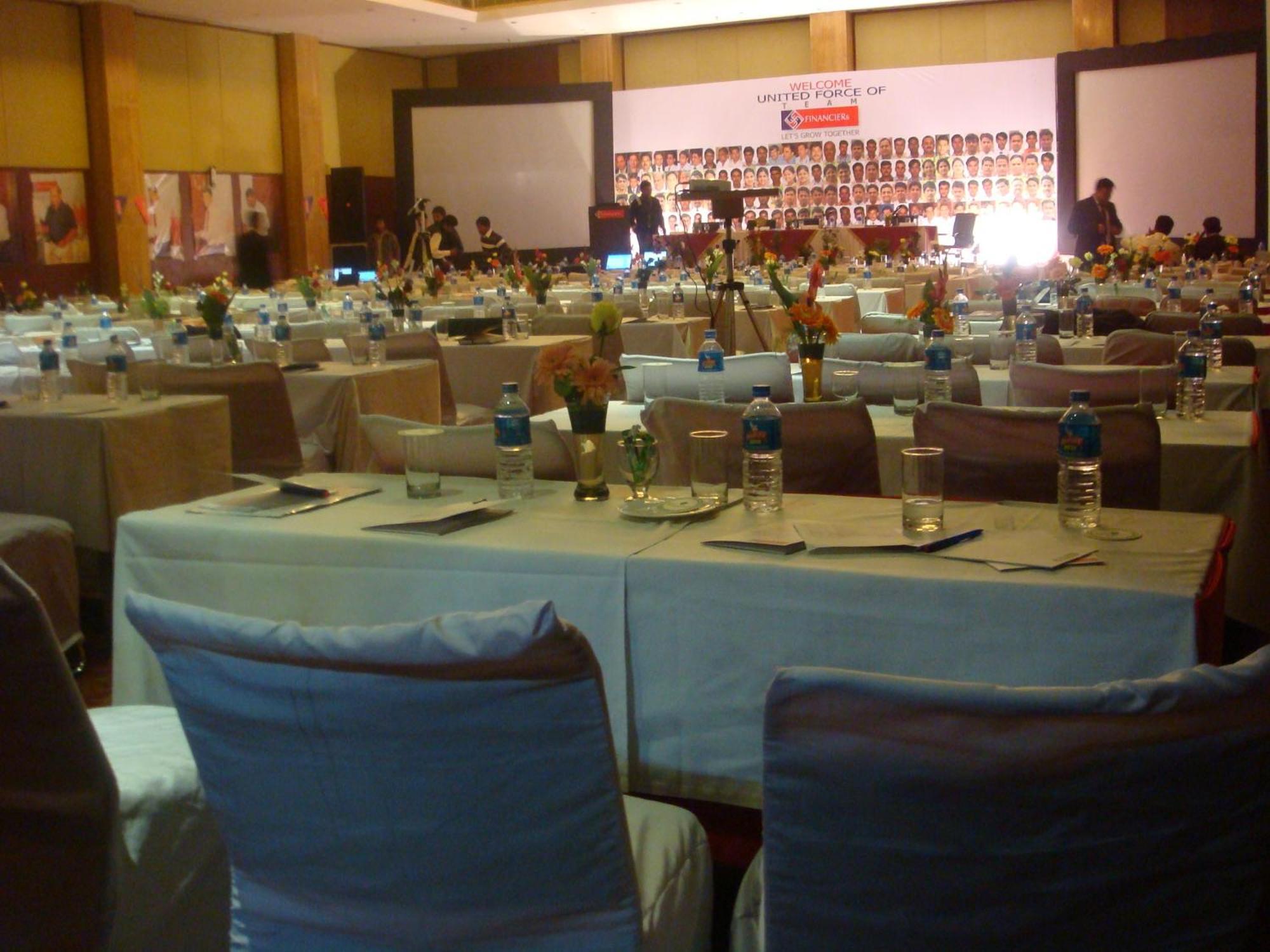 Ramada By Wyndham Jaipur Jaisinghpura Hotel Ngoại thất bức ảnh