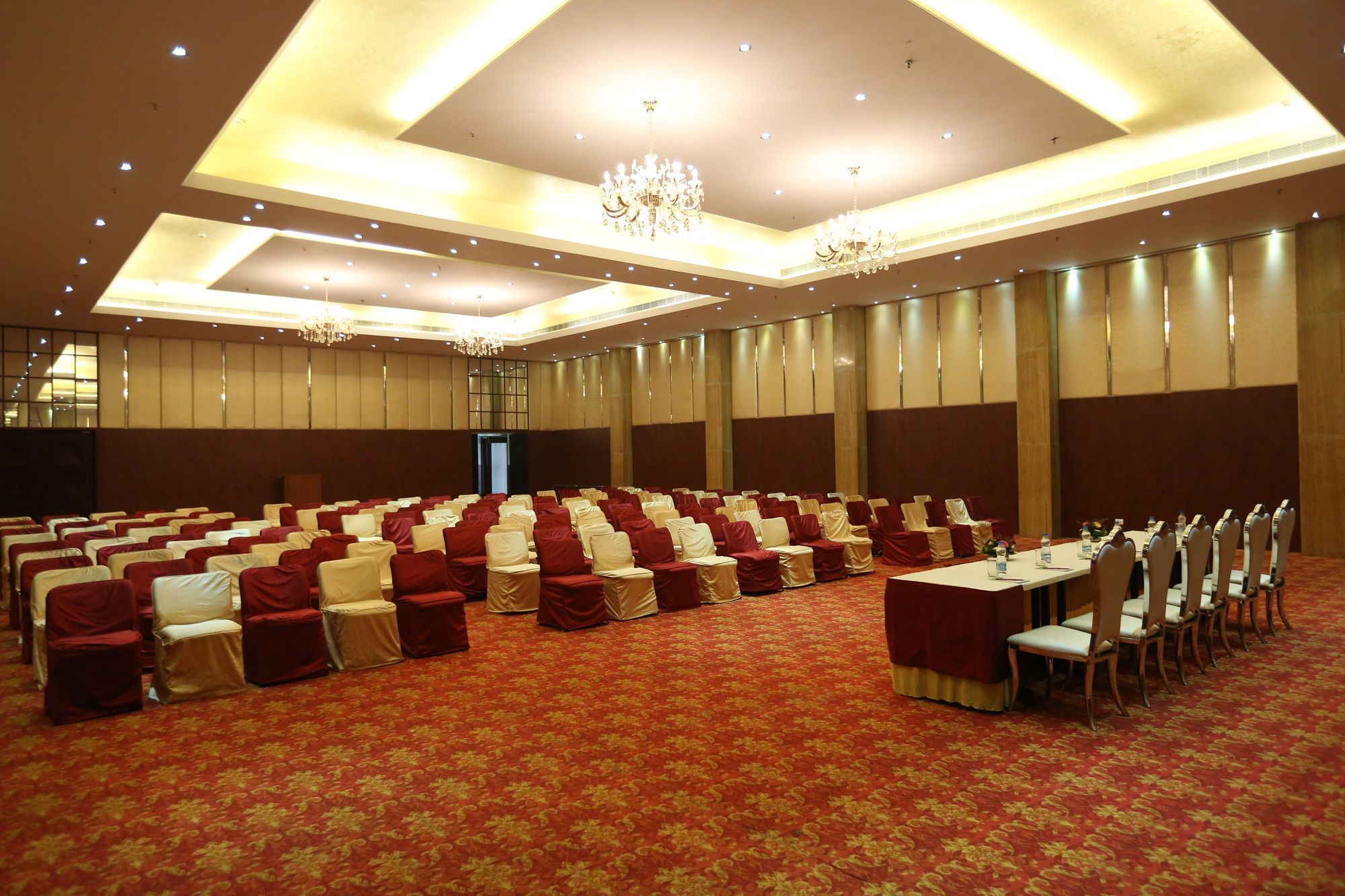 Ramada By Wyndham Jaipur Jaisinghpura Hotel Ngoại thất bức ảnh